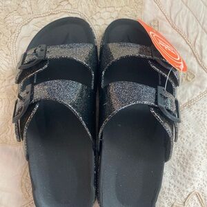 Wonder Nation Glittery Black Buckle Sandals size 5